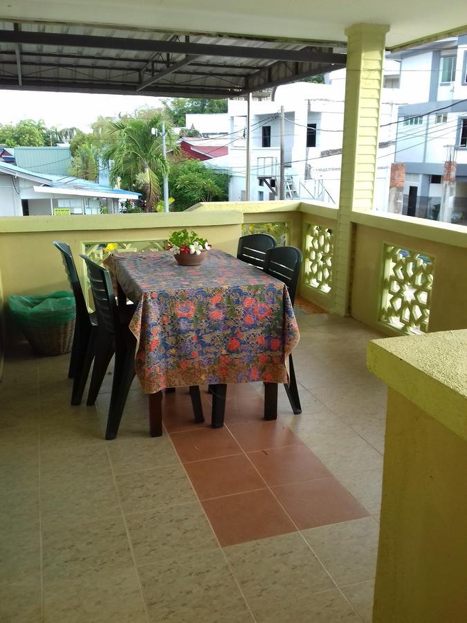Mai Chenang Guesthouse Pantai Cenang  Esterno foto